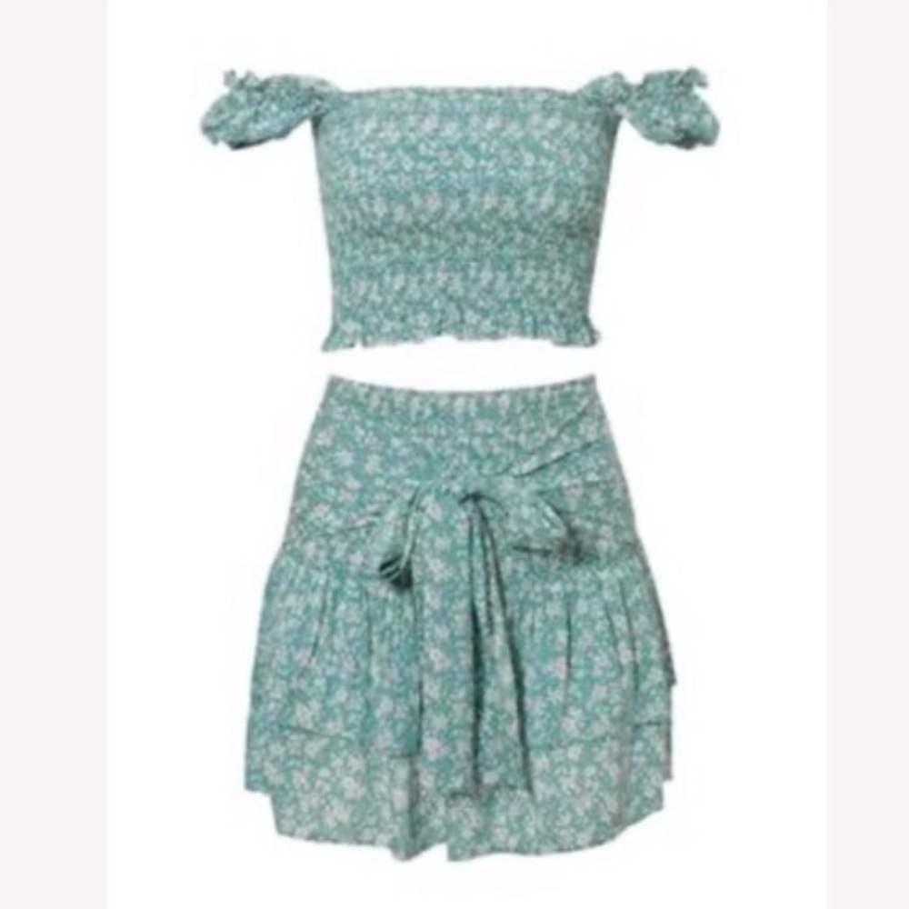 Goodnight Macaroon Set Never Worn - image 1